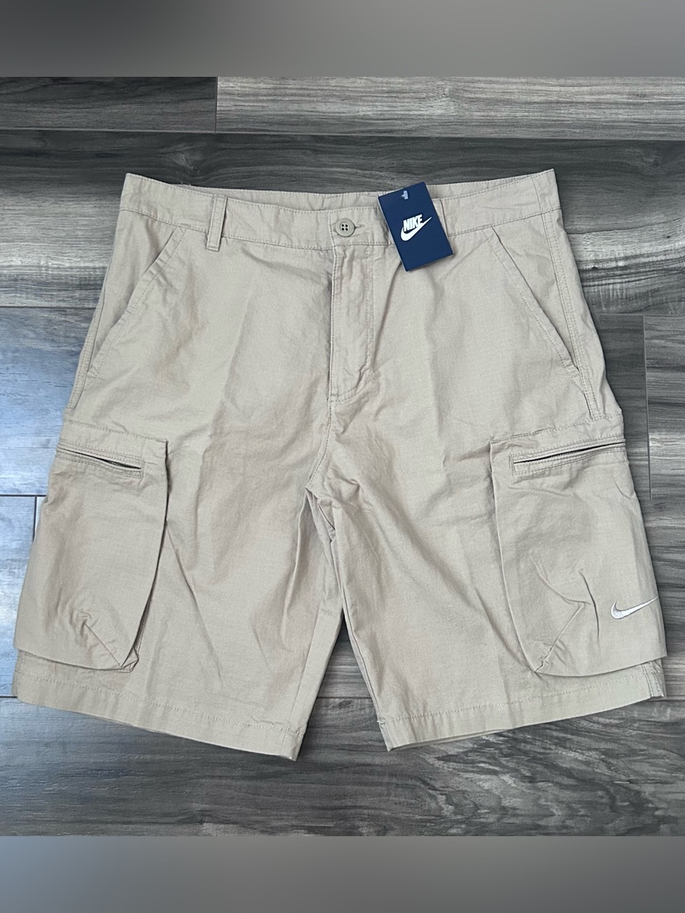 Nike Club Woven Cargo Shorts Beige Khaki Brown Ripstop Mens 34 613644-235 New